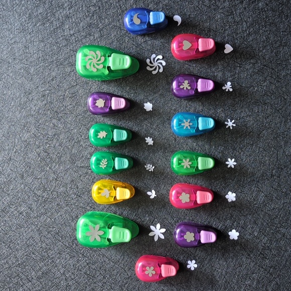 EK Success Other - Lot of 14 EK Success Lever Paper Punches Small & Large Flowers Leaves & MORE